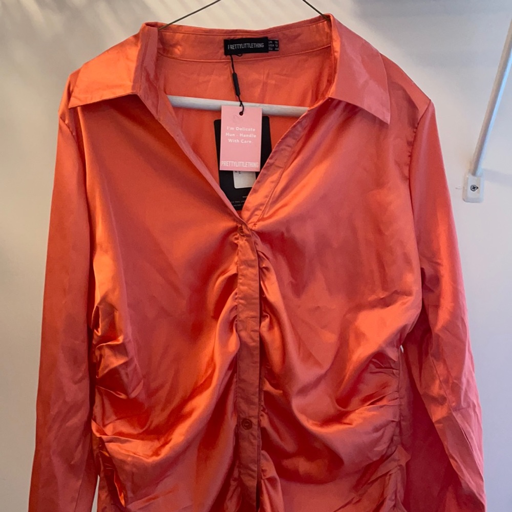 NWT pretty little thing orange satin-y button up
